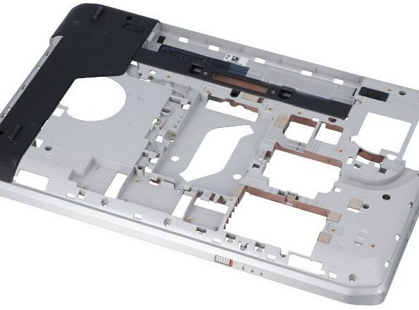 BOTTOM CASE FOR NB DELL LATITUDE E5530 (ExpressCard)